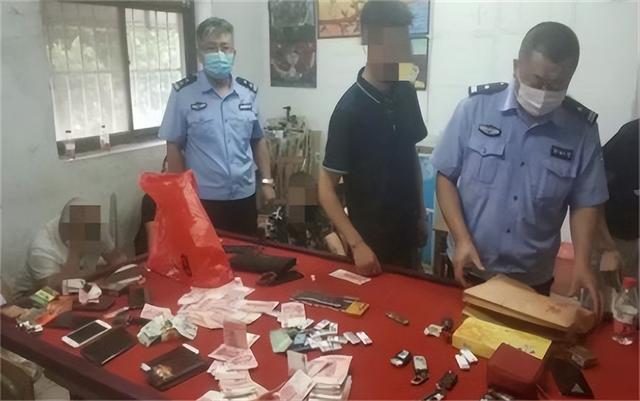 重庆黑老大谢才萍，石艳萍案（重庆“黑帮教母”谢才萍）