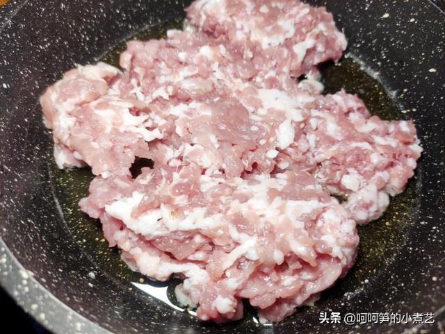 香菇肉酱的正确方法，香菇肉酱的制作方法窍门（自制酱香浓郁的香菇肉酱）