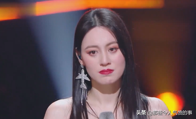 唐艺简介 资料 个人，唐艺简介身高（拥有3000万粉丝的唐艺）