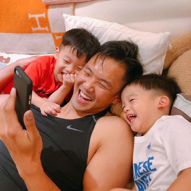 张韶涵和范玮琪之间发生了什么事，范玮琪：搭讪韩红被无视