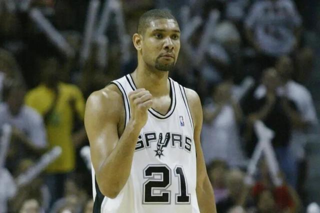 巅峰的肖恩坎普有多强，肖恩坎普职业生涯数据（美媒评90年代最伟大的10名大前锋）