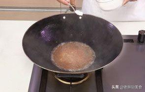 虾酱炒豆腐，虾酱炒豆腐的家常做法（味蕾再一次被激活了）