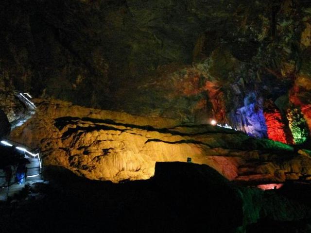 三峡大坝旅游景点门票多少钱，三峡大坝门票价格（小长假湖北省内自驾游去哪好玩）