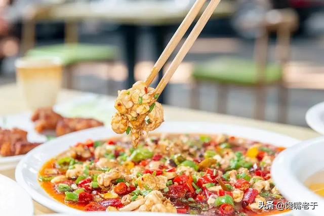 羊蹄子怎么做好吃，酱羊蹄的做法 最正宗的做法（西北人喝酒必上的5个“硬菜”）