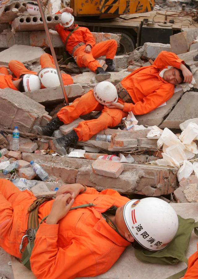 关于汶川大地震的资料，关于汶川大地震的资料100字（汶川，十四年）