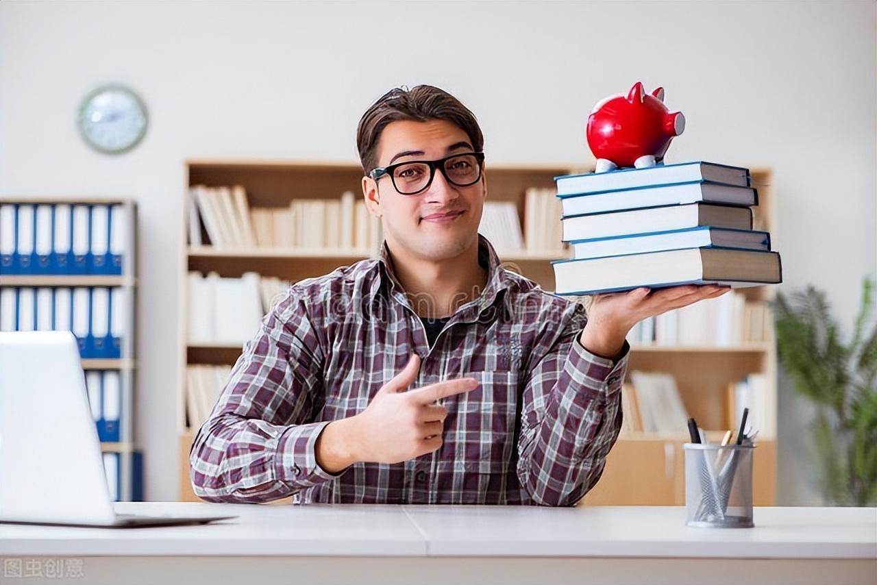 大学费用（2022孩子考上大学）