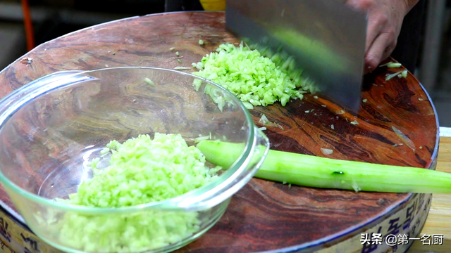 饺子配什么菜好，吃饺子配什么凉菜热菜（3种吉祥馅端上桌）