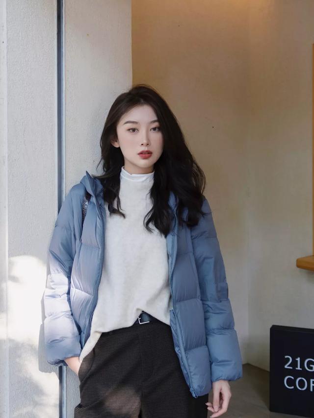 今年流行什么颜色，今年染发流行什么颜色2019（2022年度流行色都出来了）