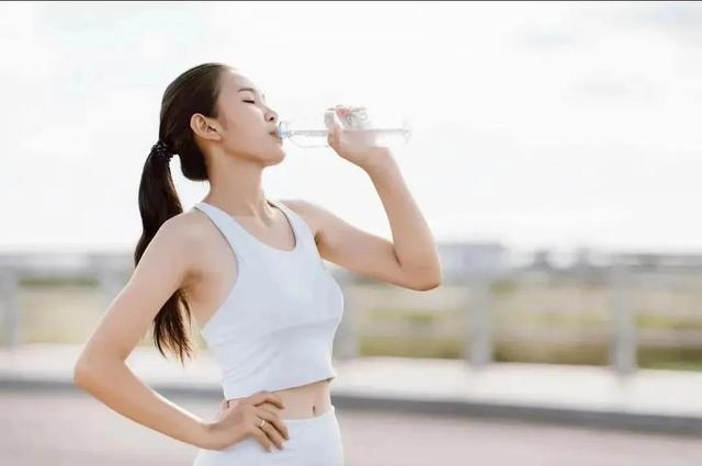 异域风情什么意思，异域情调是什么意思（异域风情）