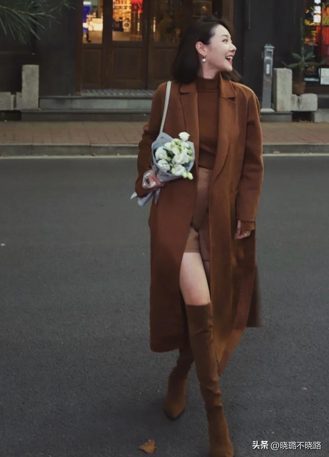 2022年秋冬服装流行趋势，2022年秋冬服装流行趋势图（2022秋冬流行色在这）