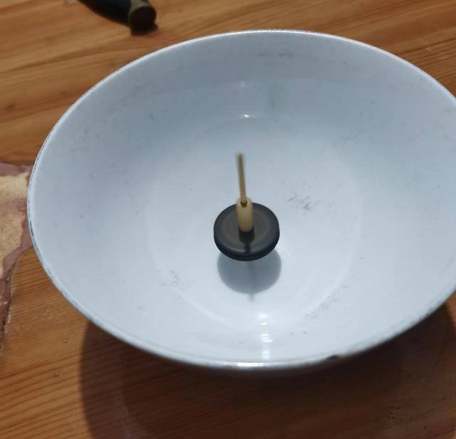 如何折衣服和裤子，怎么折,裤子（那些被遗忘的童年自制玩具）
