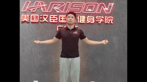 引体向上训练方法与技巧，引体向上标准动作和练习方法（引体向上，能搞定了）