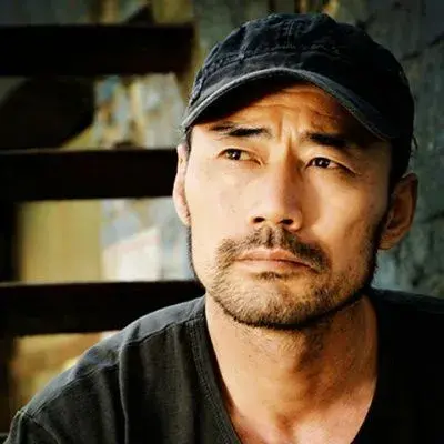 旭日阳刚资料，旭日阳刚的旭日阳刚（旭日阳刚：从地铁站唱到了央视）