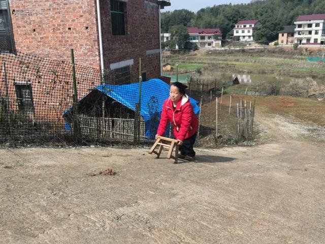 33层楼房倾斜20多公分能住吗，33层高层选楼层技巧（为让这两个人少走几百米）