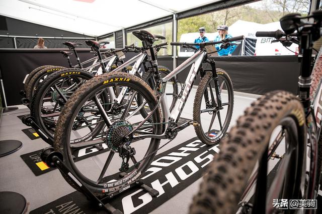 山地自行车全面图，山地世界杯赛场的9辆顶级XC硬尾山地车