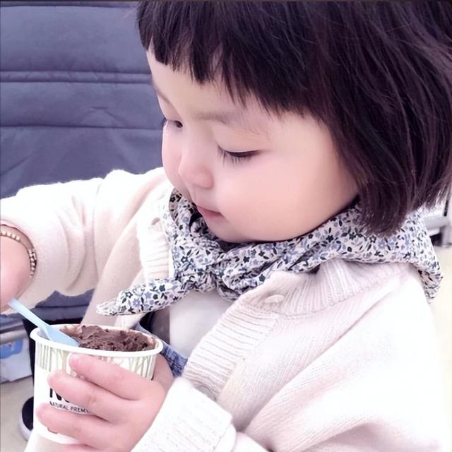 情侣网名二字简约，男女情侣网名一对一（甜蜜的爱情怎么能少了情侣头像和情侣名呢）