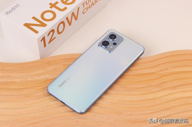 苹果xr防水吗，iphonexr防水防尘吗（两千块的iPhone）