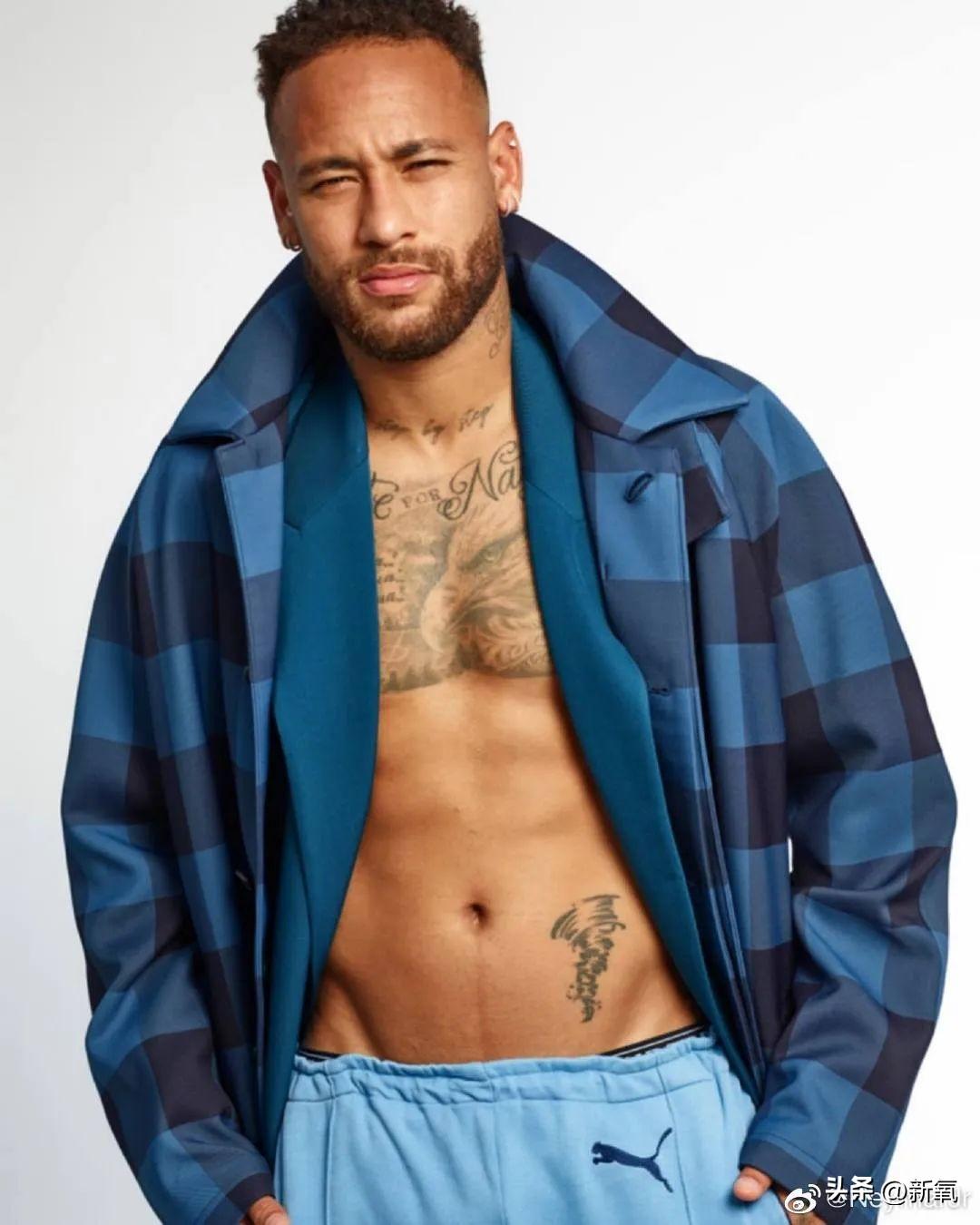 而内马尔的胡子给人一种饱经沧桑的成熟魅力,不修边幅中又散发着