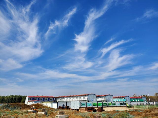 周末最暖心短句，周末暖心的短句（感动朋友圈的周末问候语）