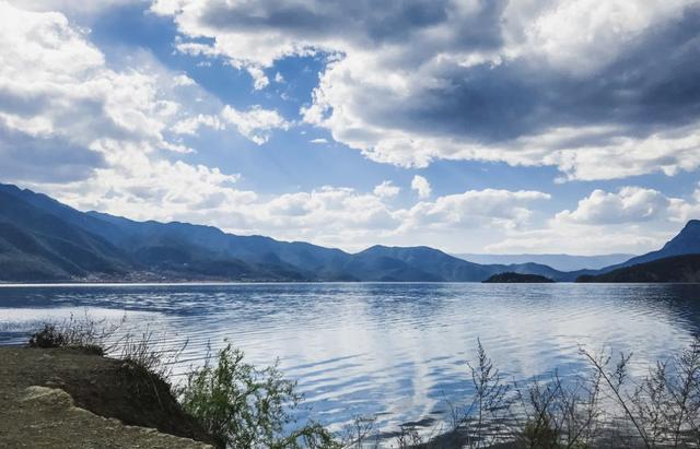 几月份去泸沽湖旅游好，去泸沽湖旅游哪个时间最合适（我被泸沽湖圈粉了）