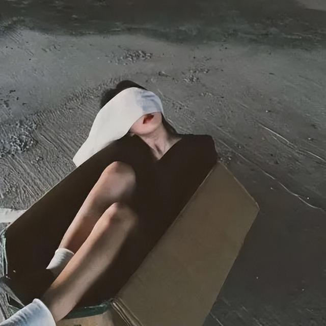 超拽头像微信，超拽头像（霸气超拽有范女生图）
