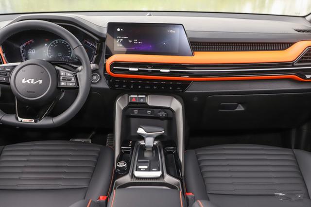 起亚智跑多少钱，智跑最新款最低多少钱（智跑跌到11.86万）