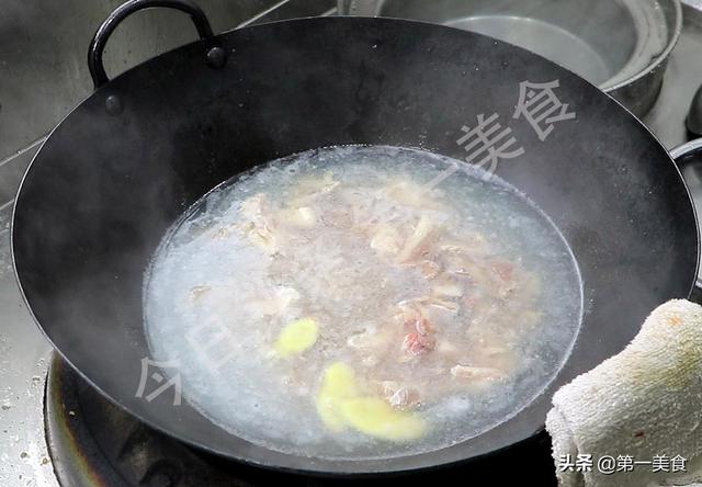 羊脚怎么做才好吃，羊脚怎么做才更好吃（冬天最适合吃羊肉）