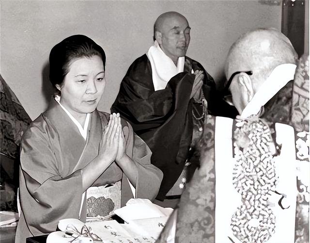 女人的花芯，女人的花心是什么样子的（为什么称愧对中国人）