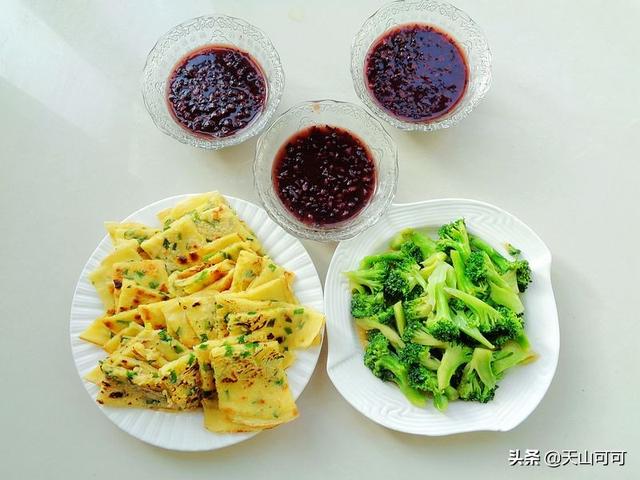 煎鸡蛋粥做法，煎鸡蛋汤做法（七天早餐不同搭配）