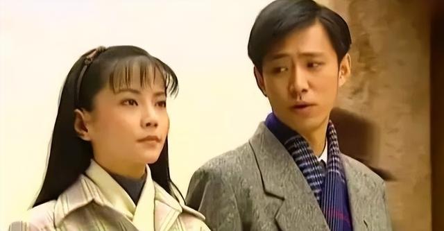 情深深雨蒙蒙可云，可云为什么会疯（情深深雨蒙蒙：可云最后的结局）