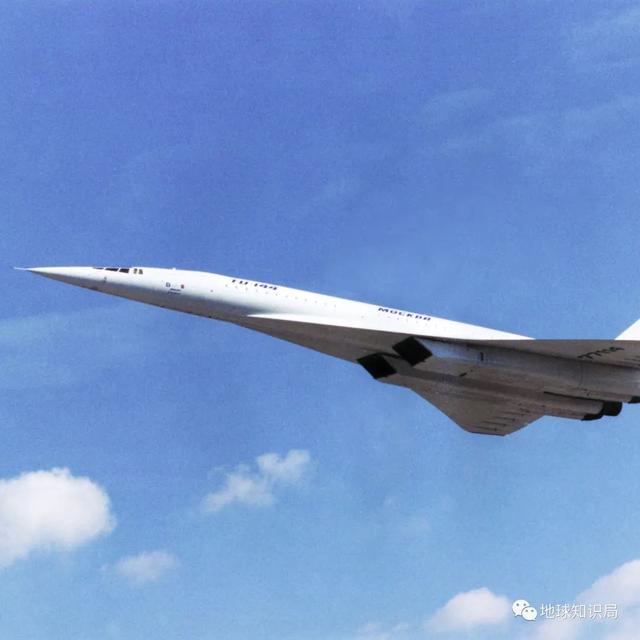 简笔画飞机的画法，二加三画小鸟（这么厉害的飞机，为啥没人敢坐）