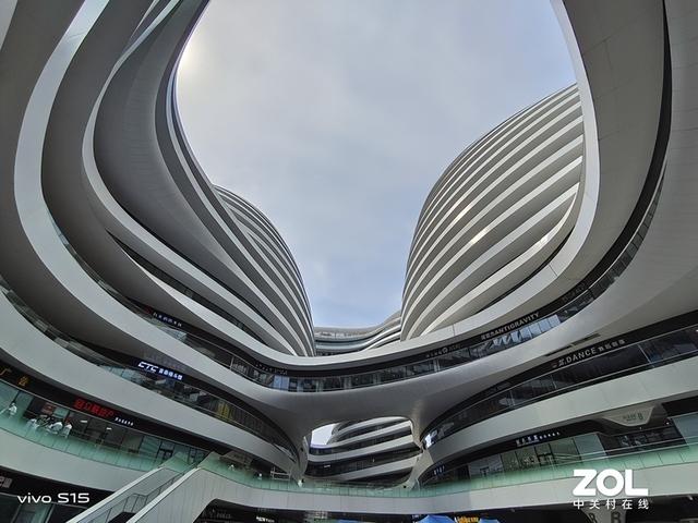 vivo s15详细参数，vivo（一款人像旗舰研究上性能了）