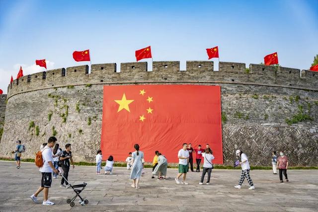 浙江临海旅游景点，台州临海附近的旅游景点推荐（人气排名浙江省第二的临海）