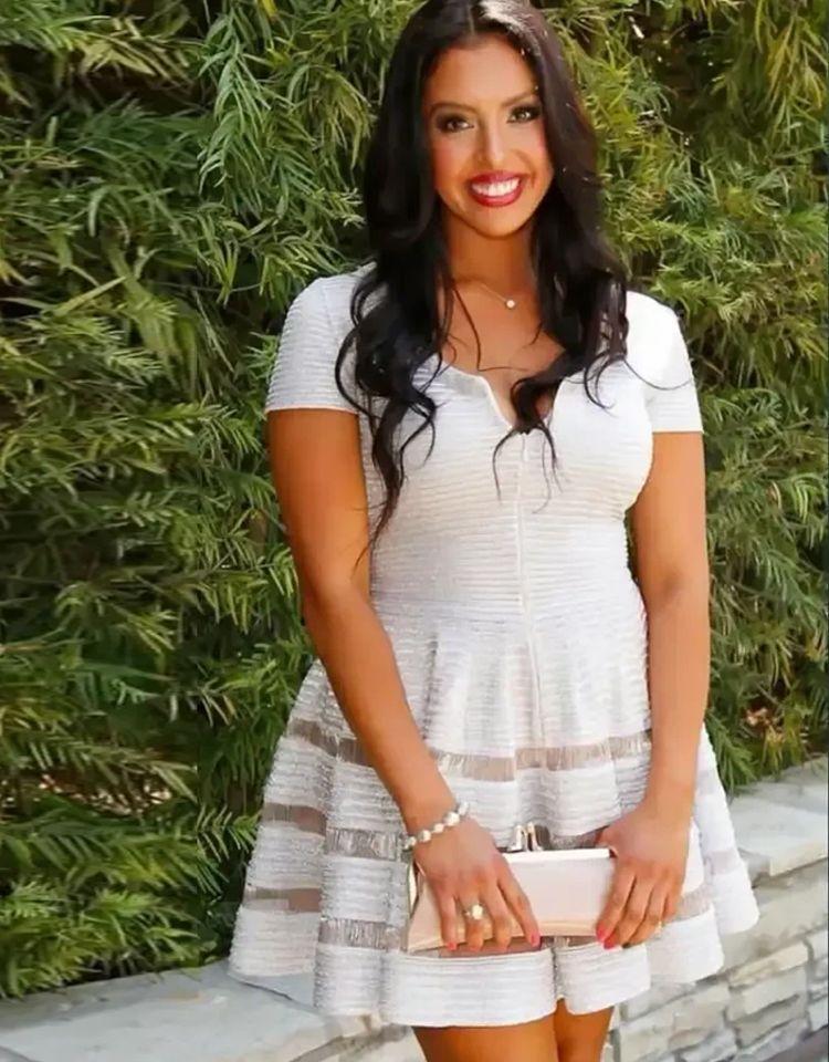 胸的图片 整个胸(瓦妮莎的性感) - 赤虎壹号