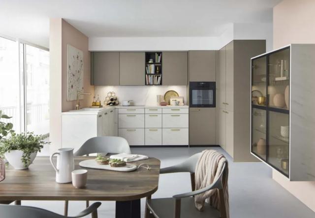 进口橱柜品牌，十大橱柜品牌最新排名（才明白生活的高级感从何而来）