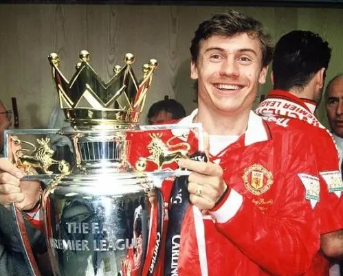 介绍下切尔西历史上著名的球员，切尔西史上最伟大的球员（苏联足球历史最佳阵容）