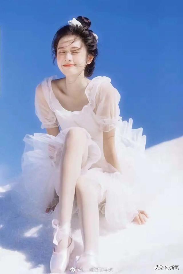 个性妩媚头像女，一点小性感 一点小妩媚微信（随便一张都是会被美少女们拿来做头像的程度）