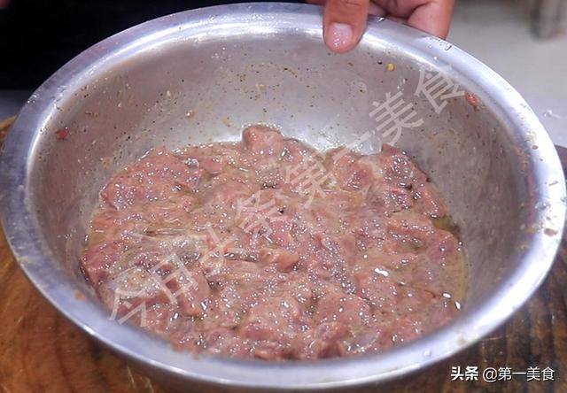 羊脚怎么做才好吃，羊脚怎么做才更好吃（冬天最适合吃羊肉）