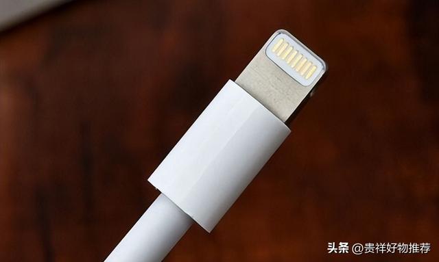苹果充电器突然充不上电怎么回事？苹果数据线没坏就是充不上电？
