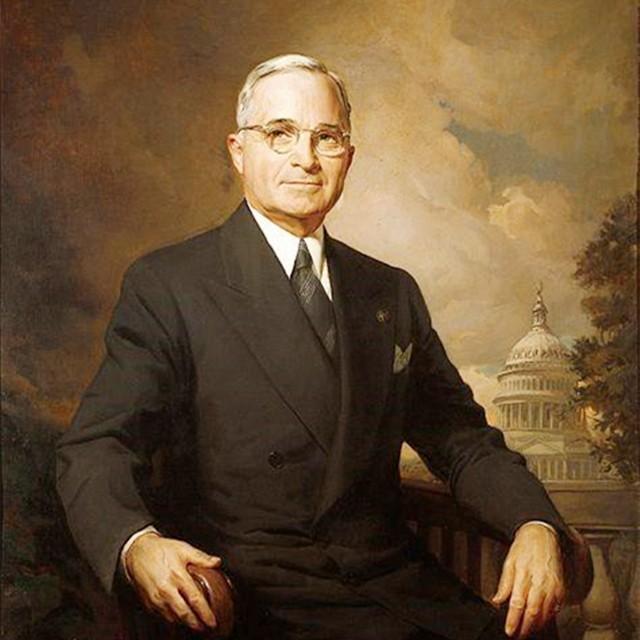 基辛格传简历，基辛格的简介（1973年毛主席与基辛格的两次谈话中）