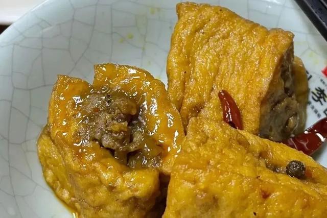 芋饺的做法比例，做芋饺的比例窍门（想赖在这个“小吃内卷地”吃到撑）