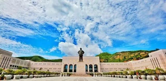 井冈山大学排名，2018年井冈山大学全国排名第几（井冈山大学PK延安大学）