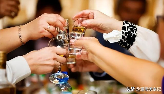 随礼是什么意思，牢记这“4大原则”不浪费钱