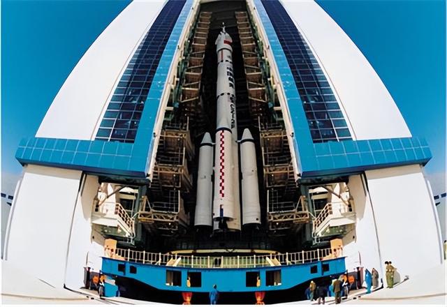 杨利伟的资料，杨利伟是什么人（杨利伟回忆火箭加速）