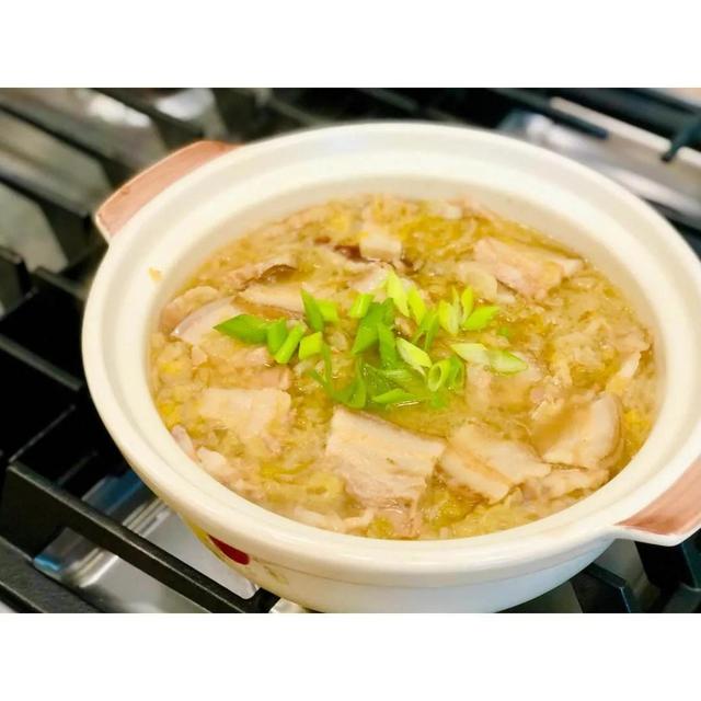 为什么绝绝子很恶心，为什么说绝绝子恶心（喜欢吃什么）