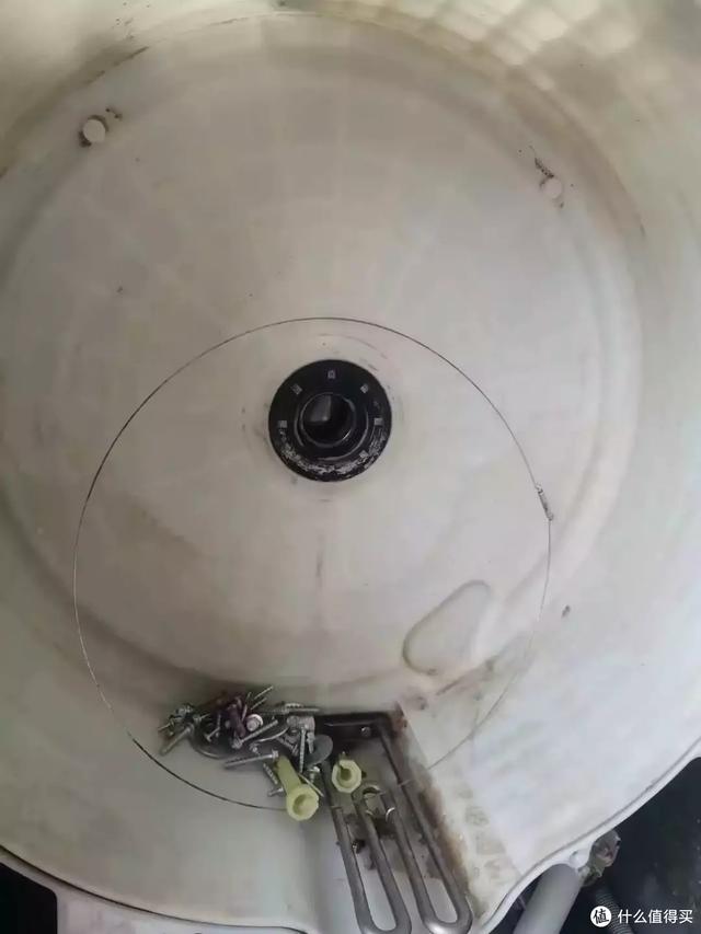 乒乓球拍怎么清洗，乒乓球拍胶皮脏了如何清洗（洗衣机长期使用后拆机实录集锦）