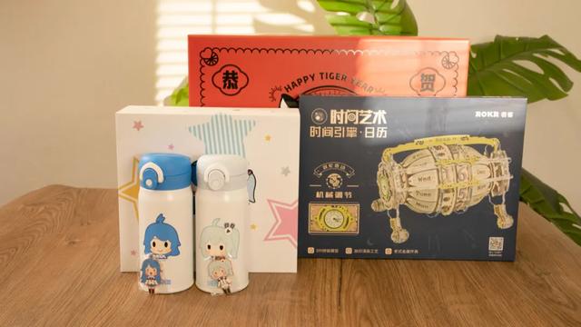 品牌拉杆箱十大排名，拉杆箱品牌十大排名（字节、腾讯、京东…22家大厂虎年礼盒实测）