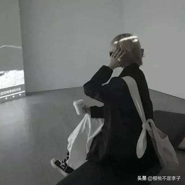 成长纪念册扉页成长感言，成长纪念册扉页（成长蜕变里的感悟文案）