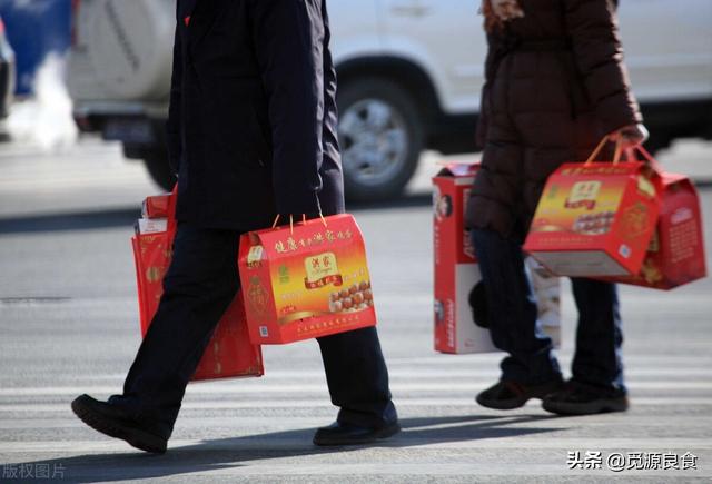 传统民间风俗有哪些，我国民间风俗有哪些（春节牢记三吃三不做）