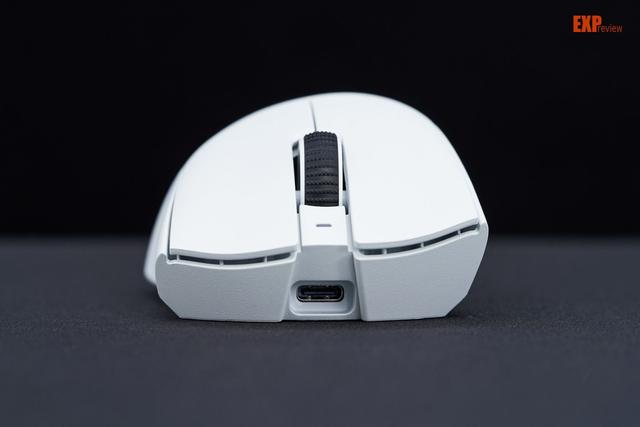 cf鼠标灵敏度多少最好（雷蛇炼狱蝰蛇V3专业版游戏鼠标体验）